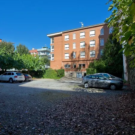 Borrell Hotel